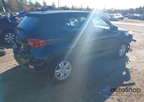 2020 Hyundai Venue Se from USA, damaged, VIN KMHRB8A32LU031641